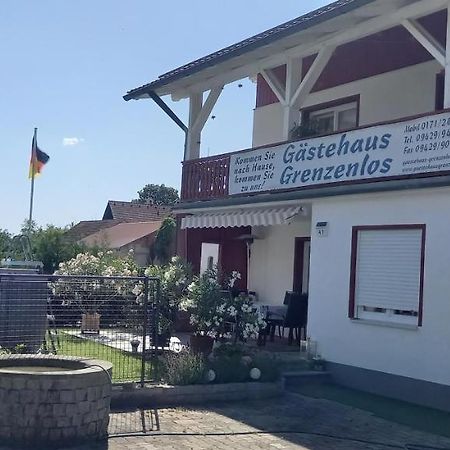 Gaestehaus Grenzenlos Aholfing ภายนอก รูปภาพ