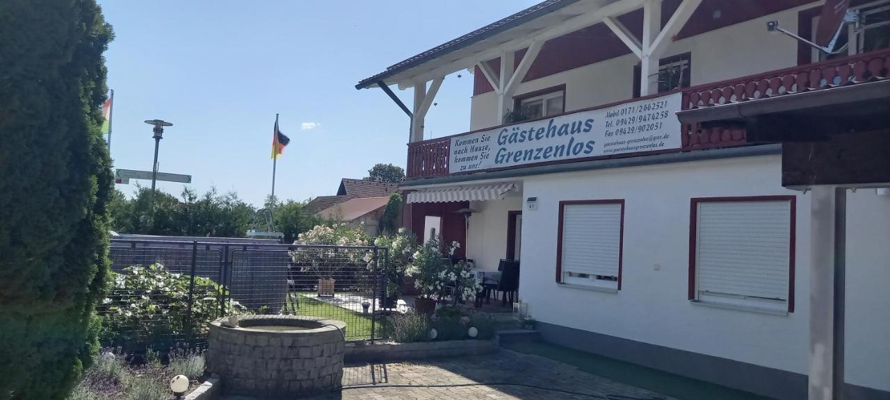 Gaestehaus Grenzenlos Aholfing ภายนอก รูปภาพ